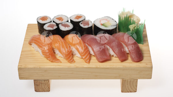009. Sushi Bento