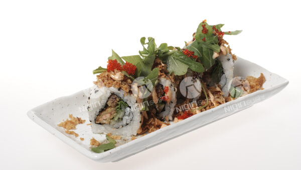 C16. Salmon Skin Roll